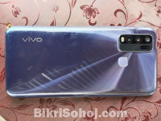 Vivo y50